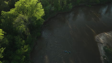 Above-View-Of-Canoe-Boat-Along-Wolf-River-Near-Collierville-In-Shelby-County,-Tennessee,-USA