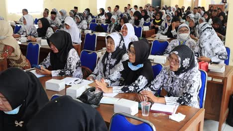 A-group-of-teachers-are-having-a-meeting,-Pekalongan-Indonesia-September-21-2022