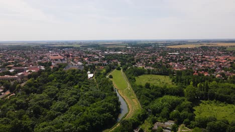 Aerial-establishing-view-of-small-European-town,-Kalocsa,-Hungary