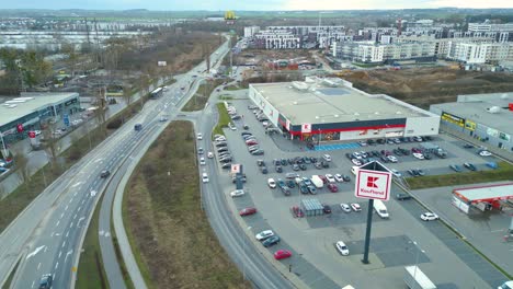 Kaufland-Shop-In-Szczecin-City,-Poland---Aerial-Drone-Shot