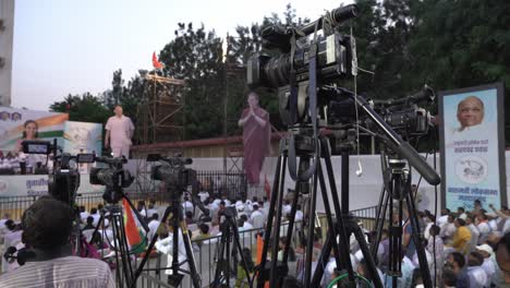 Video-journalists,-press,-and-media-during-Lok-Sabka-Election-Campaign-in-Warje