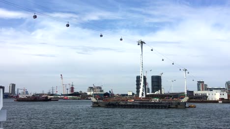 IFS-Cloud-Emirates-Cable-Car-London-in-Greenwich-over-the-River-Thames