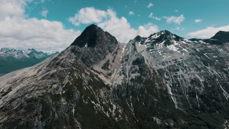 Aerial-View-Of-Mountains-In-Laguna-Esmeralda,-Tierra-De-Fuego,-Ushuaia,-Argentina---Drone-Shot