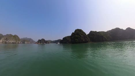 Timelapse-The-largest-of-the-367-islands-totaling-260-km2-that-make-up-the-Cat-Ba-Archipelago,-which-forms-the-southeast-corner-of-Lan-Ha-Bay-in-northern-Vietnam