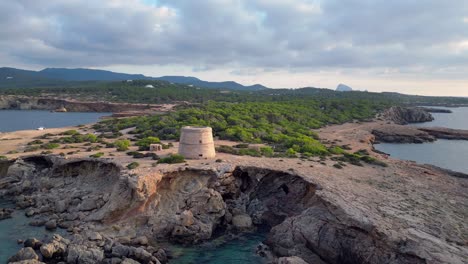 Mediterráneo-Costero-Atardecer-Antigua-Torre-Histórica