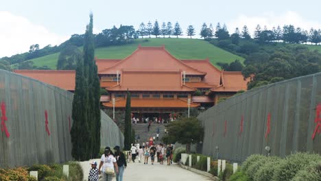 Bridge-to-front-entrance-of-New-Years-festival-at-Nan-Tien-Temple,-Wollongong