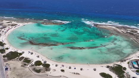 Playa-Para-Bebés-En-San-Nicolas-En-Oranjestad-Aruba