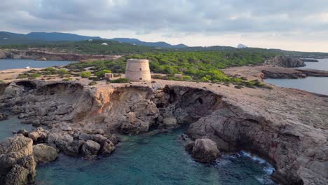 Mediterráneo-Costero-Atardecer-Antigua-Torre-Histórica