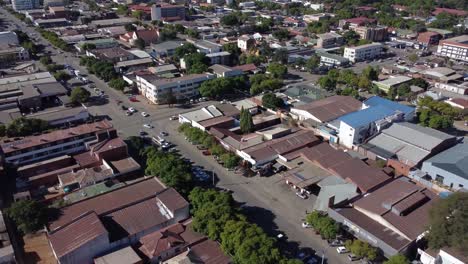 Drone-video-of-the-city-in-Bulawayo,-Zimbabwe