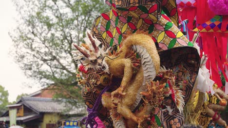 Año-Del-Dragón-En-La-Prefectura-De-Shiga,-Ciudad-De-Omihachiman