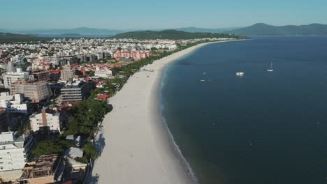 Bird's-eye-view-of-Jurere-and-Jurere-Internacional-in-Florianopolis,-Santa-Catarina,-Brazil