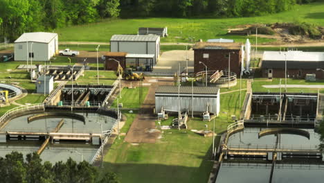 Collierville-wastewater-treatment-plant-in-tennessee,-showing-operational-facility-in-daylight,-aerial-view