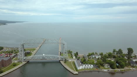 Aerial-slide-left-of-Duluth-Lift-Bridge-looking-towards-Lake-Superior