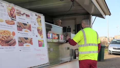 Burger-Van-Nigg-Bay-Aberdeen-Scotland-customer-is-served