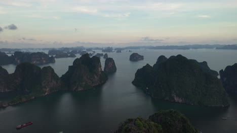 Aerial-View-of-Ha-Long-Bay,-Vietnam