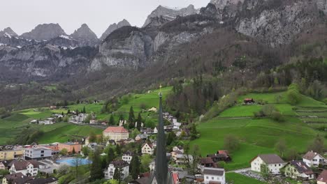 Town-of-Walenstadt-in-the-valley-near-the-Churfirsten-mountains