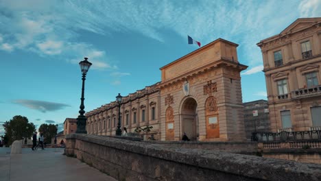 Arco-Triunfal-De-Montpellier,-Francia