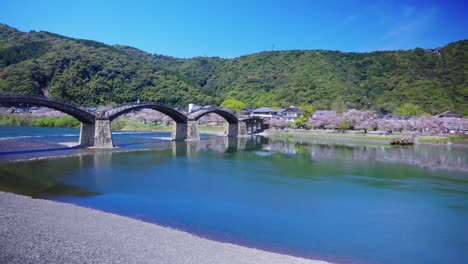 Japan,-Iwakuni-Kintaikyo-Bridge-on-Sunny-Spring-Day-in-Yamaguchi