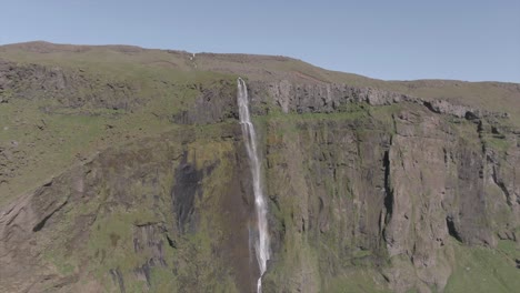 Imágenes-Aéreas-De-Los-Lugares-Más-Bellos-De-Islandia-Durante-El-Verano-De-2019