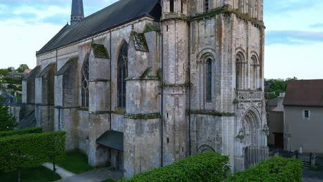 Iglesia-De-Saint-radegonde,-Poitiers-En-Francia