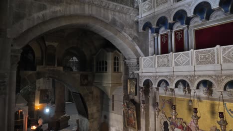 Interior-of-The-Church-of-the-Holy-Sepulchre-in-Jerusalem