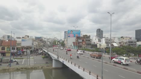 Imágenes-Del-Edificio-Emblemático-En-Una-Hermosa-Mañana