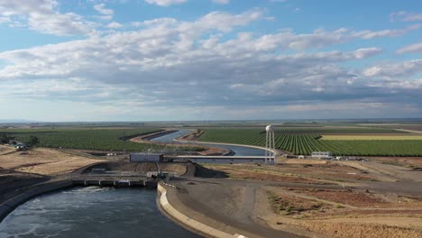 California-Aqueduct-Aerial-View---Central-Valley-California