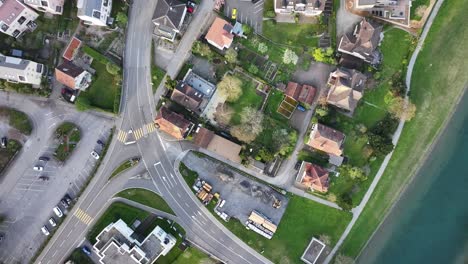 Jip-Down-Ansicht-Der-Straßen-In-Walensee-Wessen-Schweiz