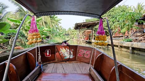 Schwimmender-Markt-Von-Damnoen-Saduak,-Bangkok