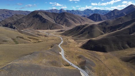 Roadtrip,-Fahrt-Auf-Dem-Lindis-Pass-Scenic-Highway