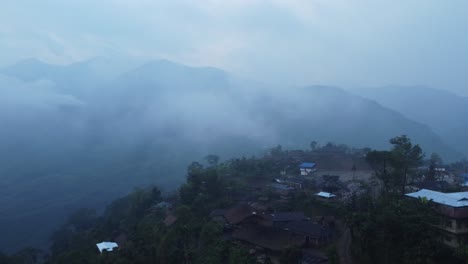 Drohnenvideoaufnahme-Der-Hügellandschaft-Von-Nagaland