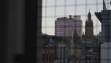 Künstlerische-Menschen-Machen-Glasgow-Gebäude,-Glasgow
