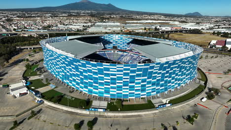 Aerial-view-looking-inside-the-Estadio-Cuauhtémoc-Stadium,-in-Puebla,-Mexico