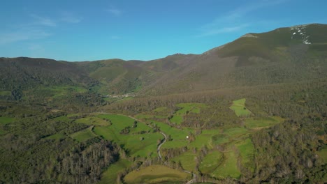 Scenic-Mountain-Landscape,-Piornedo-Village-In-Lugo,-Galicia,Spain---Aerial-Panoramic