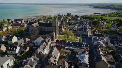 Saint-Meen-church-at-Cancale,-Brittany-in-France