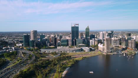 Luftaufnahme-Des-Perth-Convention-And-Exhibition-Centre-An-Der-Mounts-Bay-Road-In-Perth,-Westaustralien