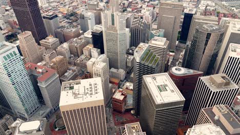 San-Francisco's-amazing-drone-footage-with-buildings-and-skyscrapers