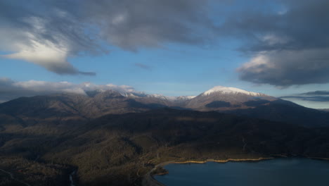 Aerial-pan-across-Sawtooth-Mountain-beyond-the-lake-of-Whiskeytown-in-northern-California