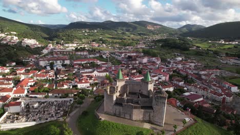 Portugal,-Stadt-Porto-De-Mós-01