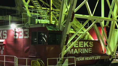 Telephoto-drone-shot-of-the-Weeks-533-Barge-Mounted-Heavy-Crane-in-New-York