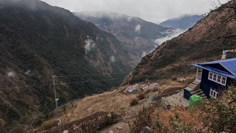 Vistas-Impresionantes:-Caminata-Por-El-Valle-Inferior-De-Langtang