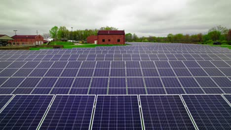 Solar-Panel-Array-in-rural-town-Rittman-Ohio