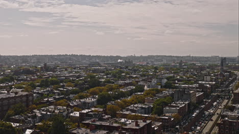 Nyc-Nueva-York-Antena-V206-Drone-Sobrevuelo-De-Cobble-Hill-Que-Captura-El-Pintoresco-Paisaje-Urbano-Residencial-De-Brooklyn-Con-Vistas-De-Red-Hook-Y-El-Distrito-Industrial-Costero---Filmado-Con-Inspire-3-8k---Septiembre-De-2023