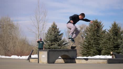 sketchy-skateboard-trick-at-the-skatepark