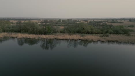 Tranquil-Waters-Of-Odra-River,-Siadlo-Dolne,-Poland---Aerial-Drone-Shot