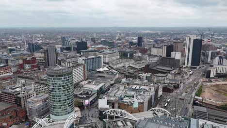 Stadtzentrum-Von-Birmingham,-Großbritannien,-Schwenk-Drohnen-Luftaufnahmen-In-4K
