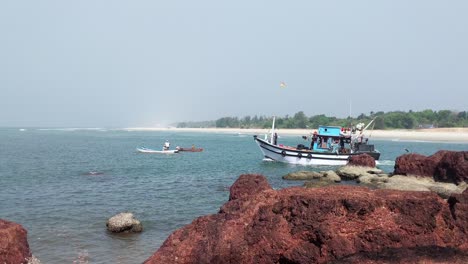 Fischerboot-Auf-Dem-Weg-Zum-Arabischen-Meer