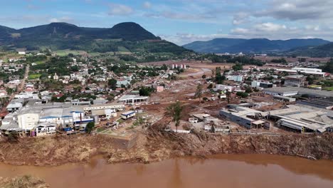 Porto-Alegre-Stadtbild-Lage,-Nachwirkungen-Der-Extremen-Überschwemmungen,-Luftaufnahme