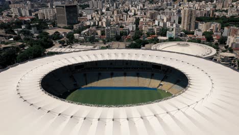 Aerial-View-Of-Famous-Maracana-Stadium-And-Lush-Green-Playing-Field,-Rio-De-Janeiro