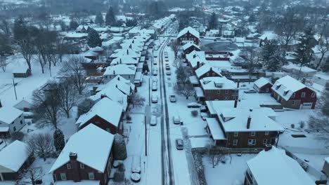 Quaint-American-neighborhood-in-snow-covered-town